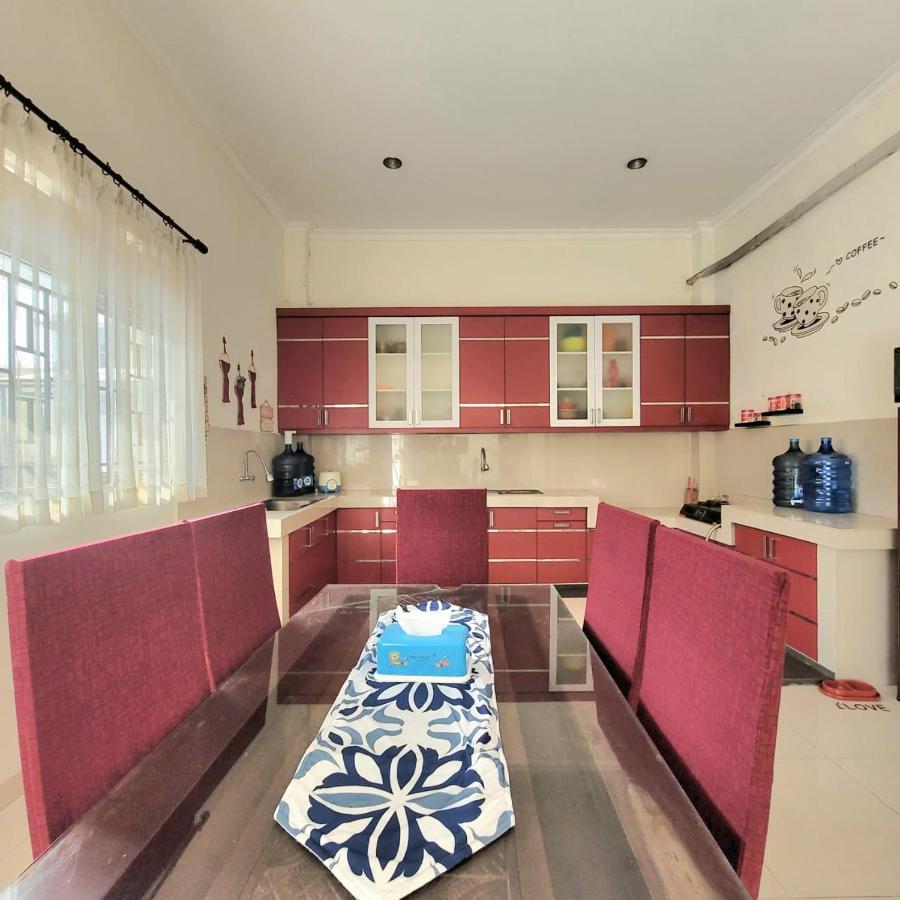 Mahakam Guest House Padang  Ngoại thất bức ảnh